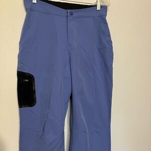 LL Bean quick drying cycling cropped pants with removable padded bike shorts S
